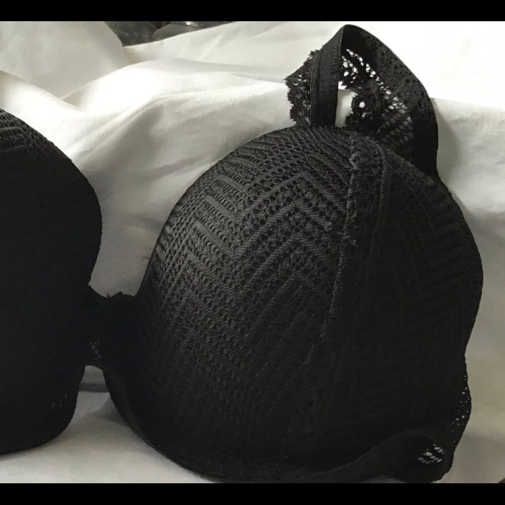 38DD bra